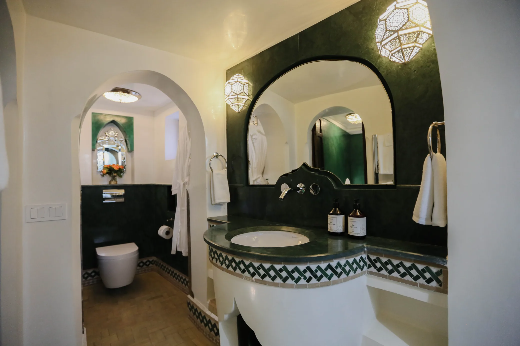 Arched bathroom at Riad Dar Saeed