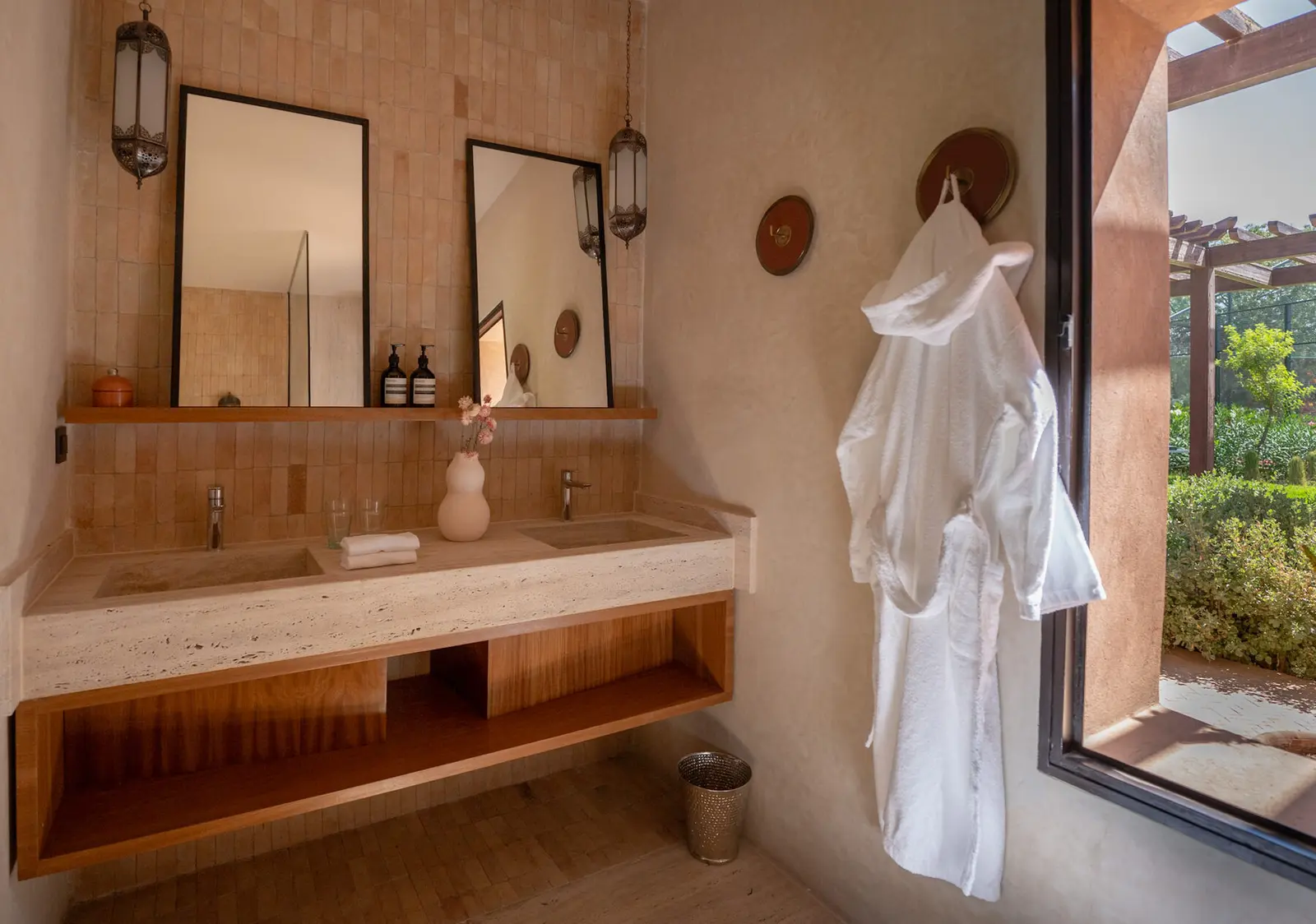 Villa Pegasos, private estate near Marrakech, en-suite bathroom with bathrobes. The Marrakech Curator.