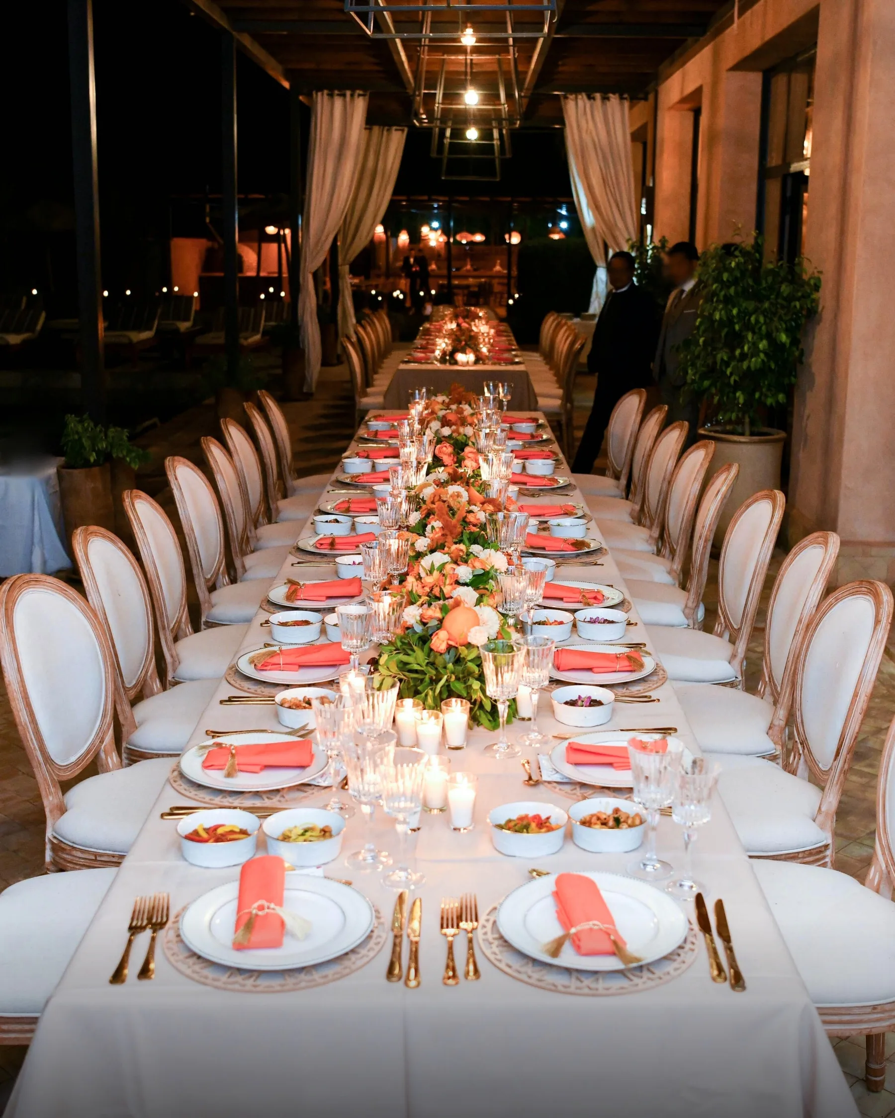Villa Kallista, 12 bedroom wedding and event villa in Marrakech, wedding banquet table at night. The Marrakech Curator.