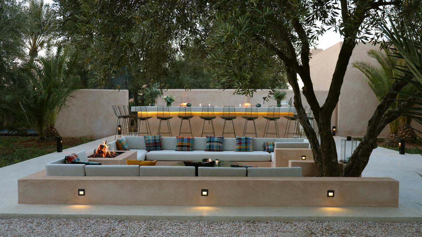 Villa Eos, private villa rental in the Palmeraie, Marrakech: sunken outdoor lounge