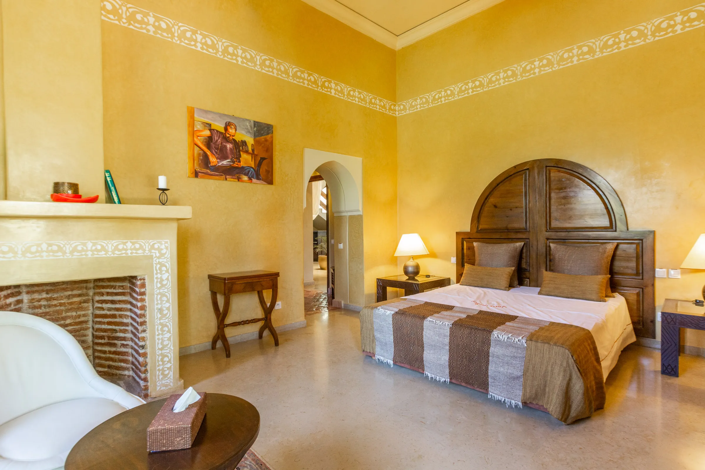 Villa Aegea, private villa rental in the Palmeraie, Marrakech: yellow suite