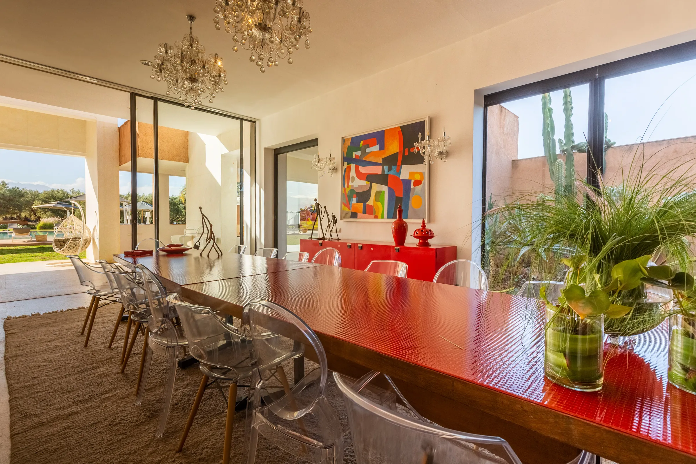Villa Chloé, private estate rental in Sidi Abdellah Ghiat, Marrakech: dining room