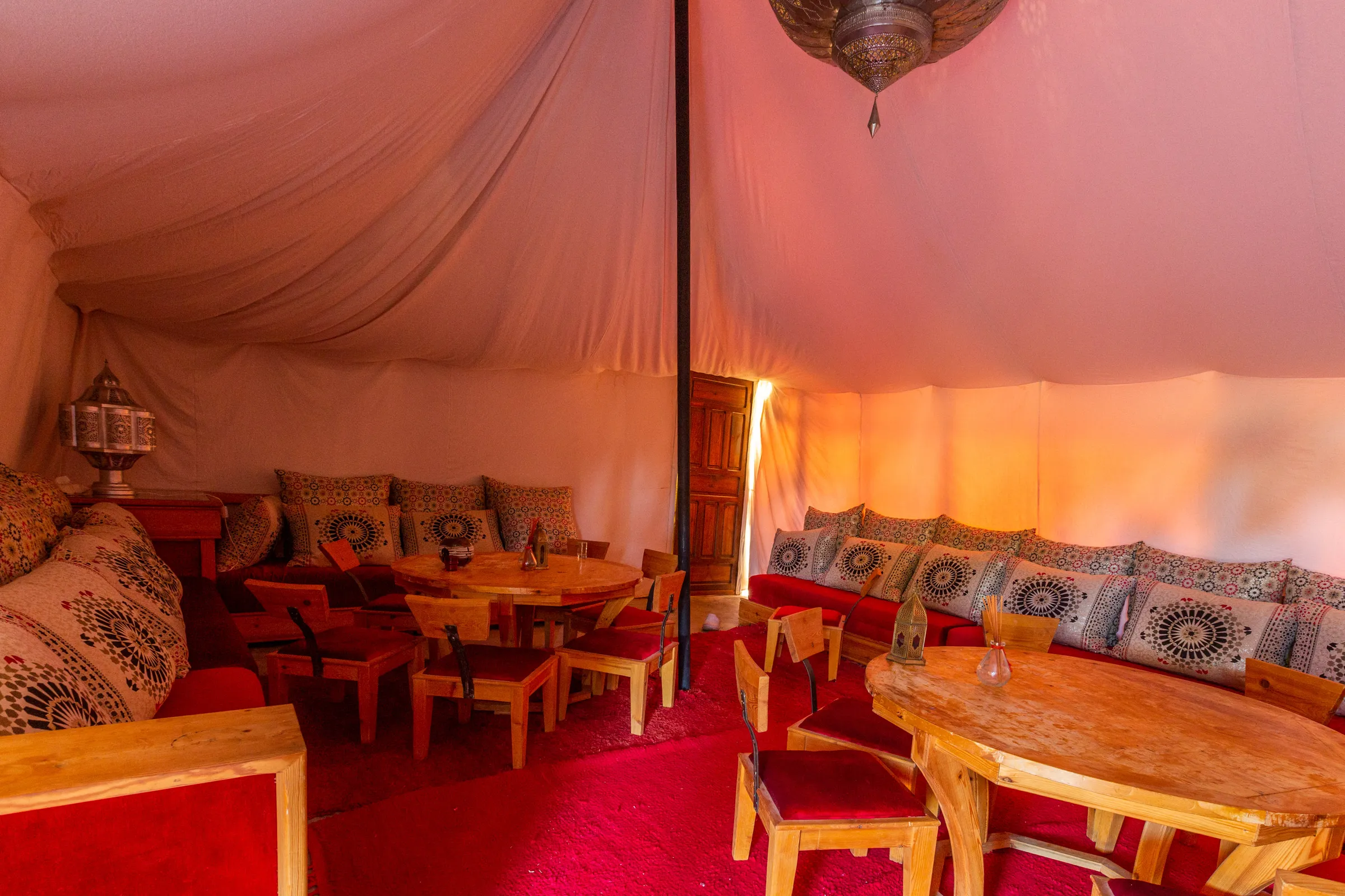 Villa Chloé, private estate rental in Sidi Abdellah Ghiat, Marrakech: lounge under the Berber tent