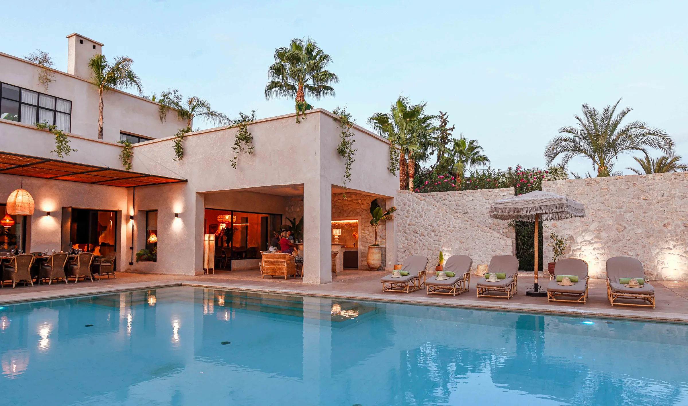 Villa Selene, private villa rental on the Route d'Amizmiz, Marrakech: villa terraces around the pool