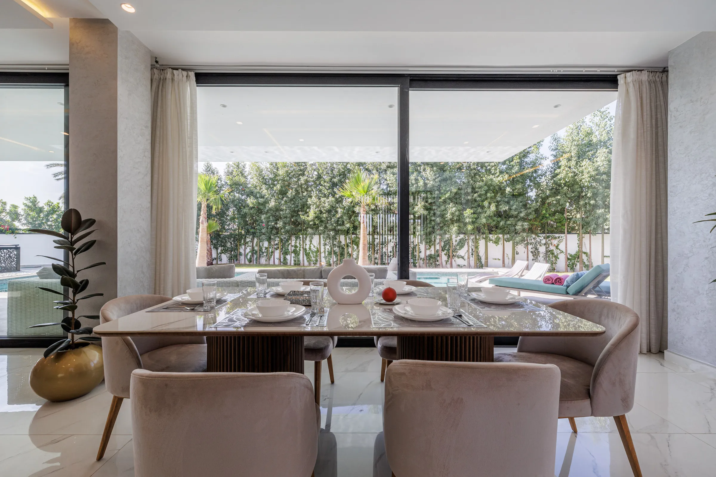 Villa Nefeli, private villa rental at Amelkis Golf, Marrakech: dining room with garden view