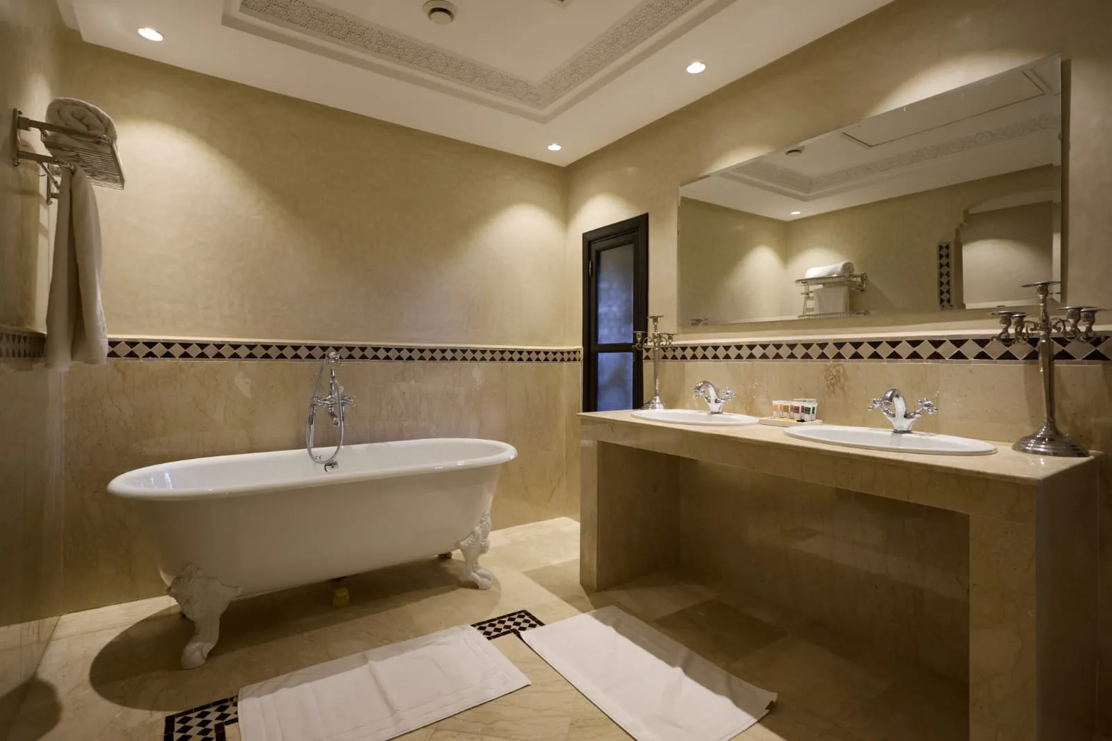 Villa Nyx, private villa rental on the Route d'Amizmiz, Marrakech: bathroom with freestanding bathtub and double vanity