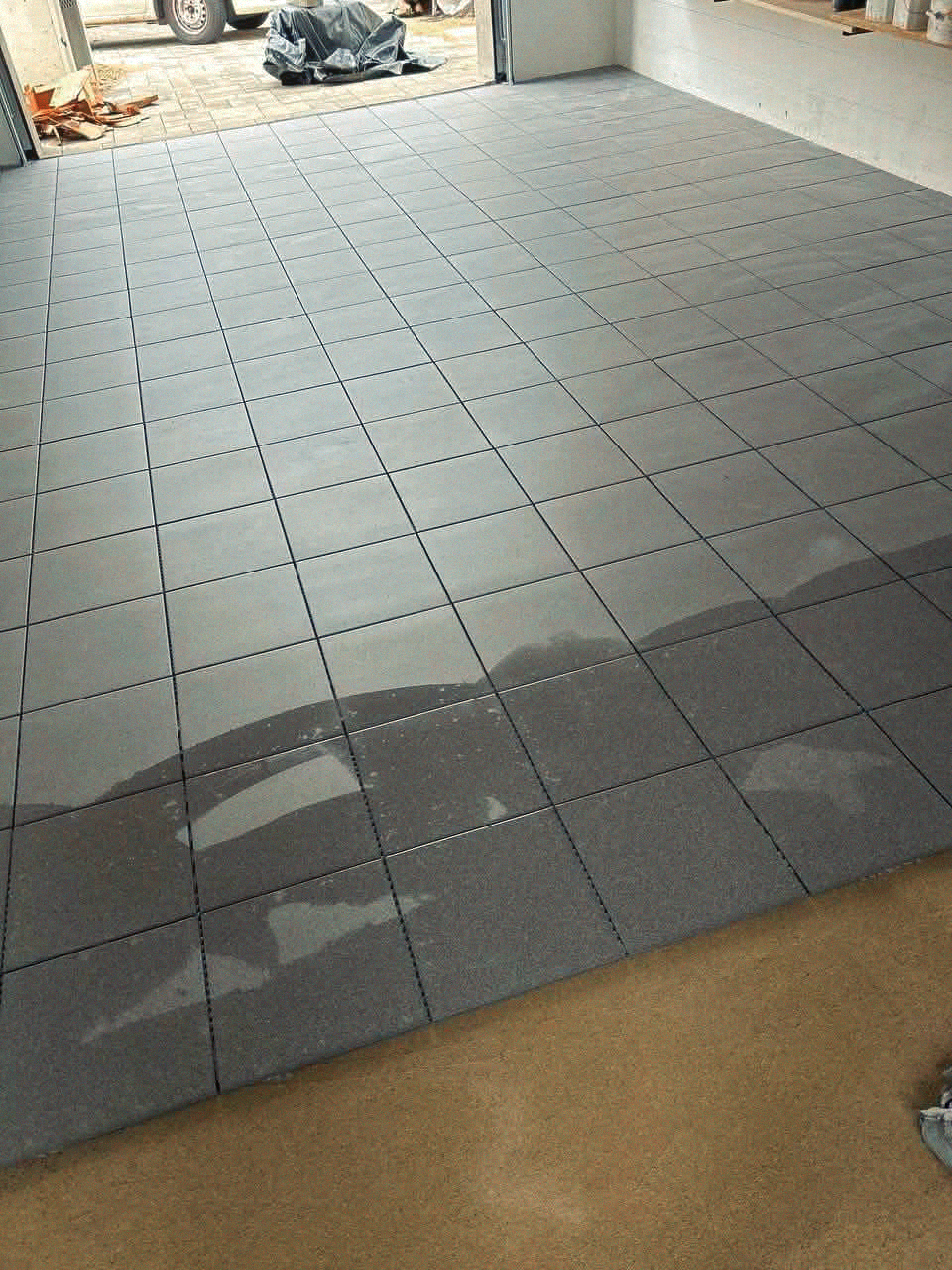 [background image] image of community center surroundings (for a mosques)