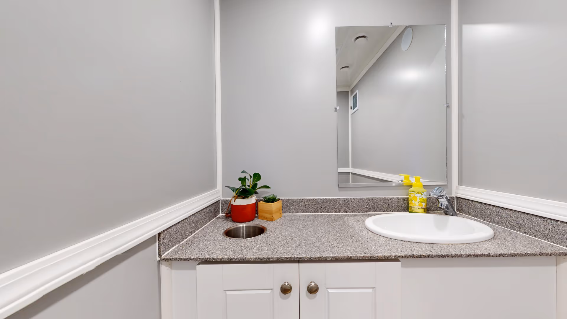 view-of-cabinets-and-vanity-inside-house-of-thrones-trailer