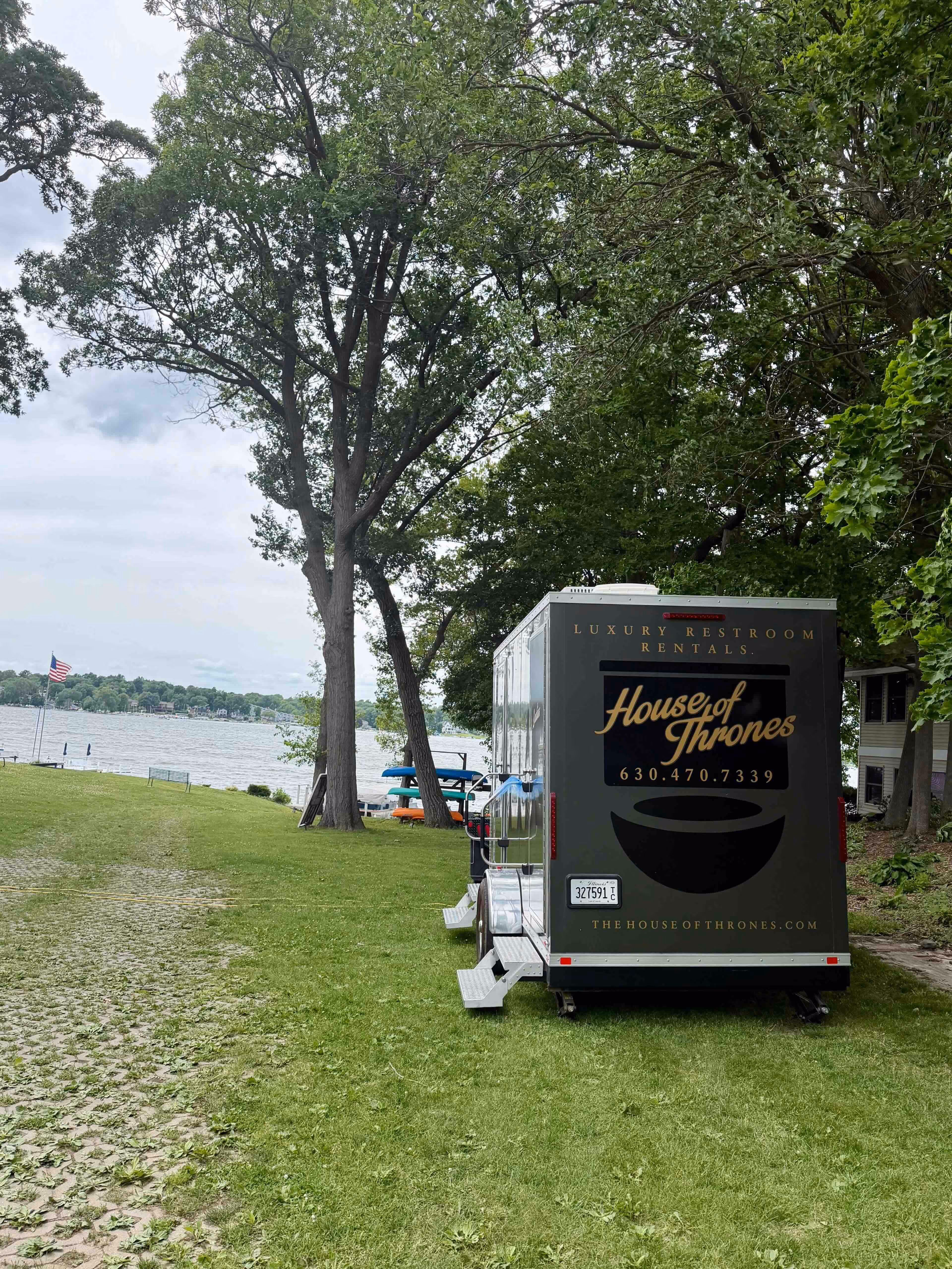 house-of-thrones-delavan-wi-restroom-trailer