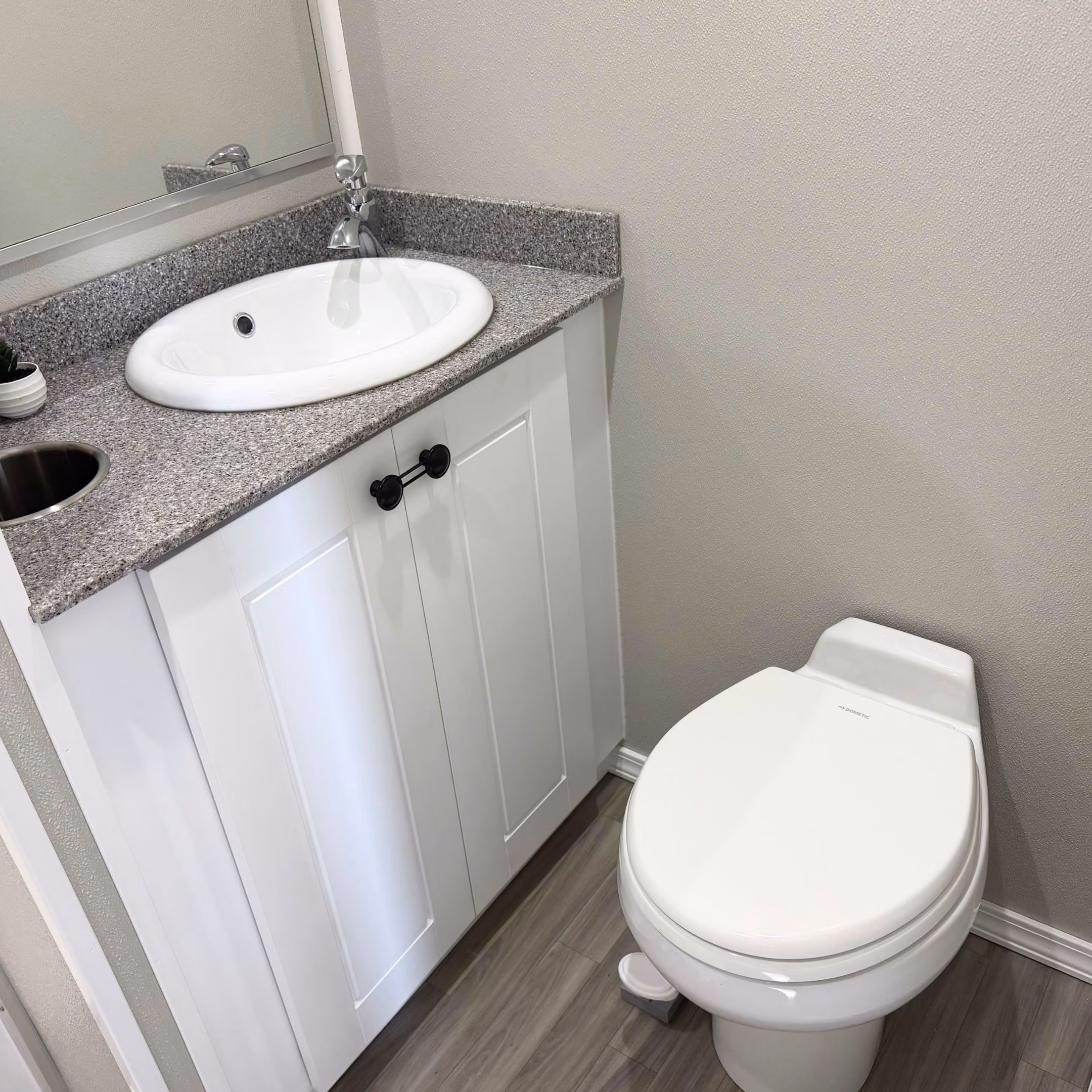 toilet-with-vanity
