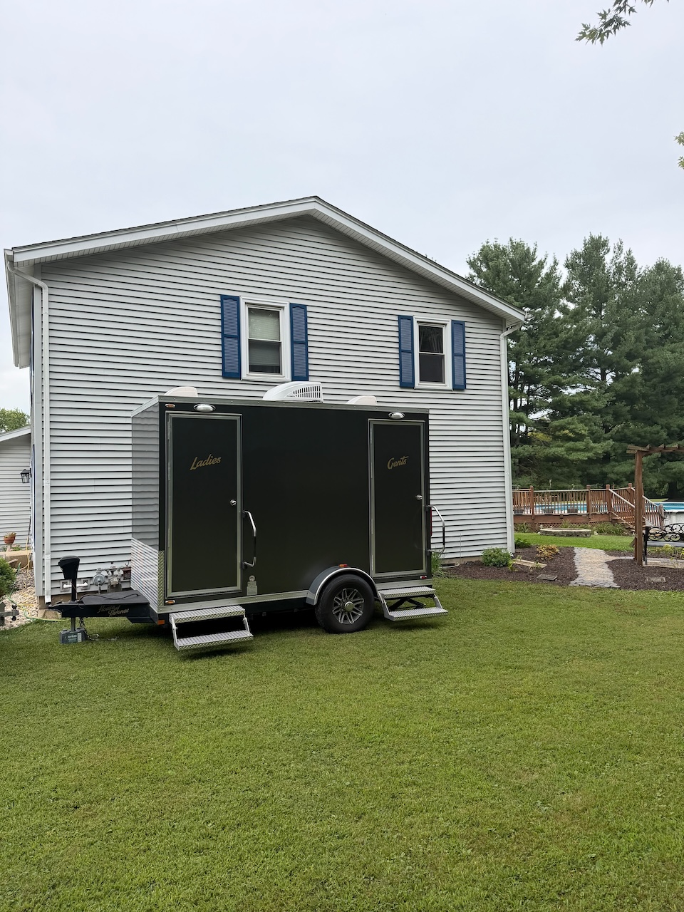 house-of-thrones-restroom-trailer-rental-for-oswego-il