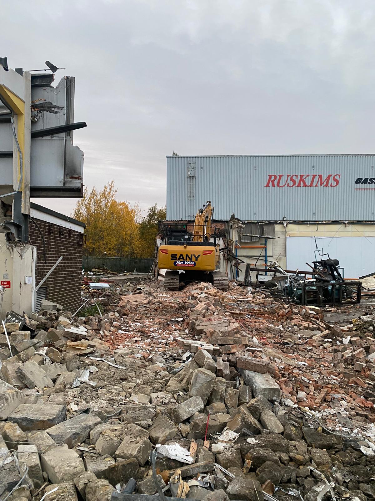 Former Ruskims Cash & Carry Demolition