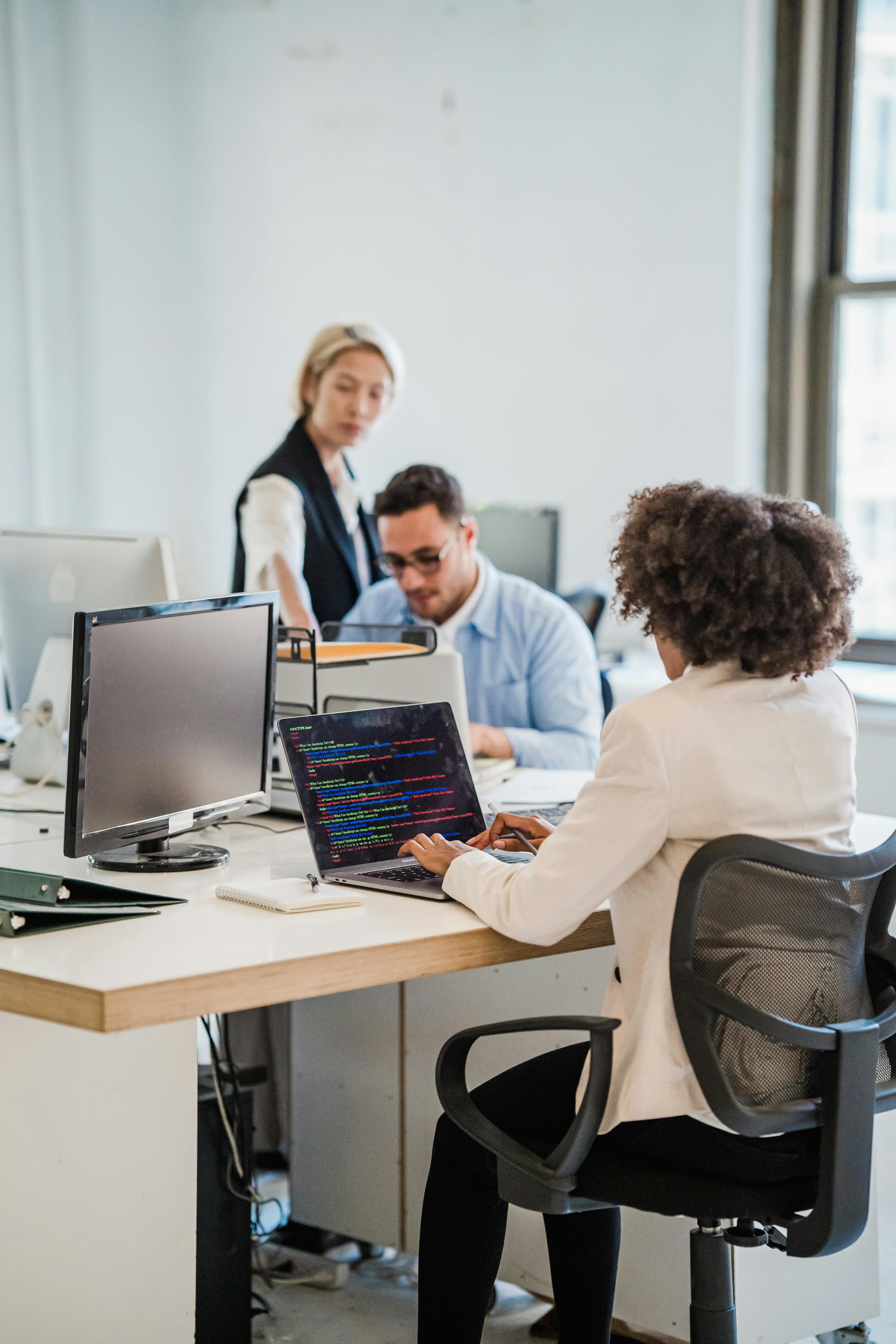 How BPO Agent Turnover Affects Service Quality in 2026