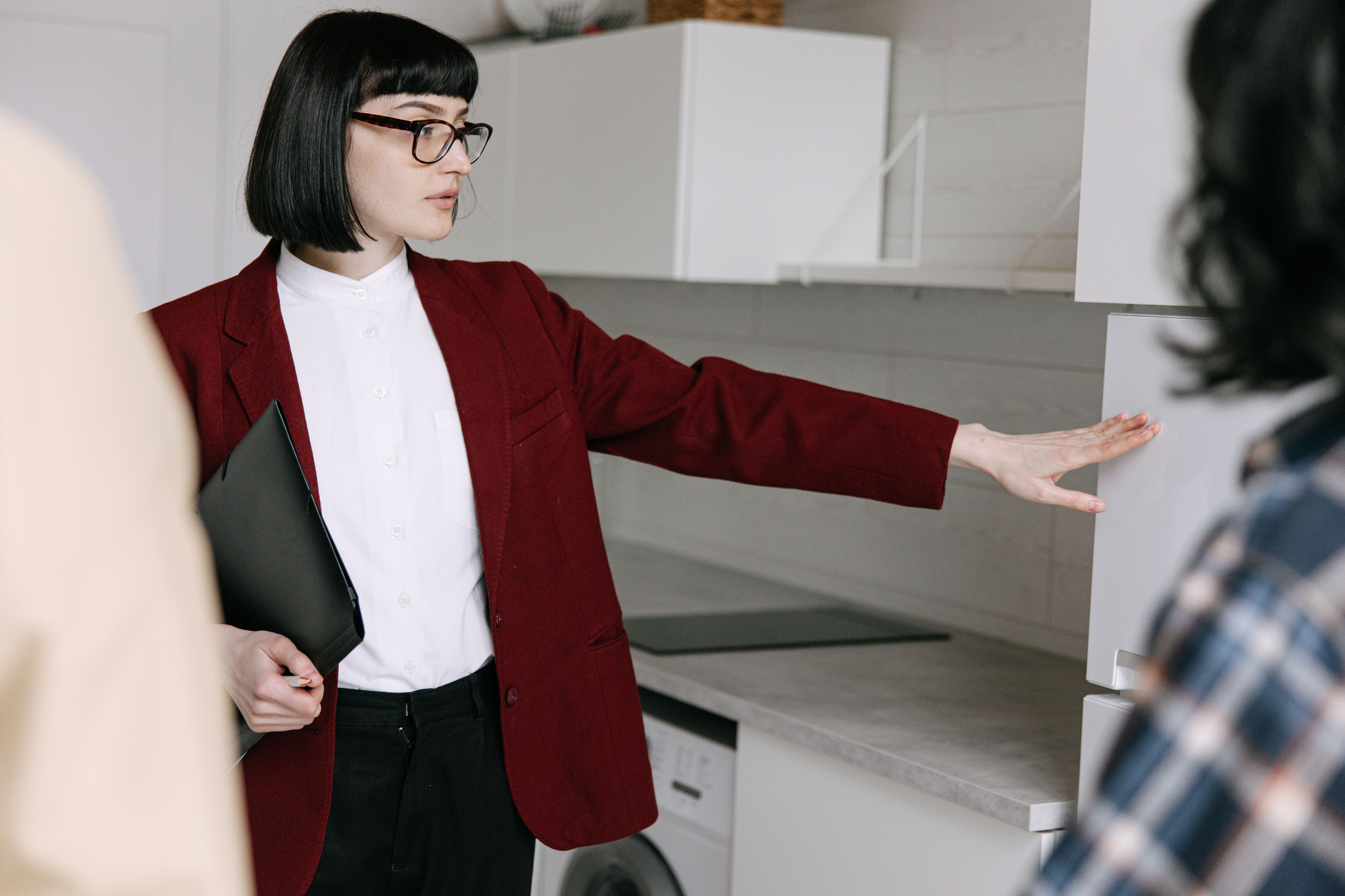 What Buyers Actually Look for in BPO Case Studies and References in 2026