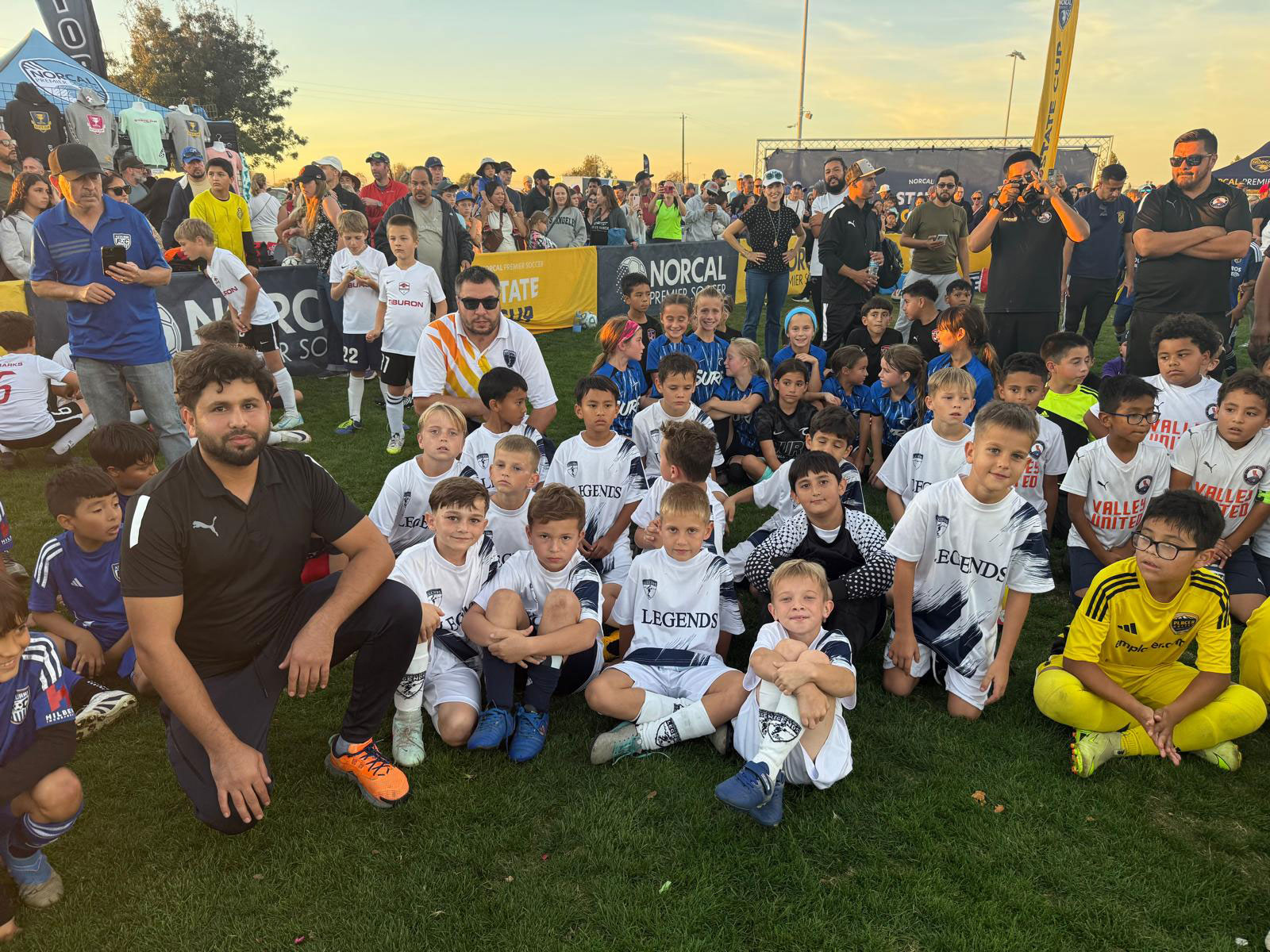 legends players together