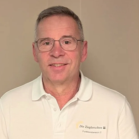 Egon Hornstein, Die Zieglerschen, Speaker im voize Webinar zur KI-Einführung.