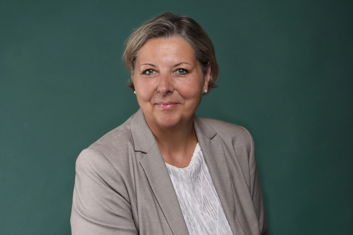 Katja Lohmann, Geschäftsführerin, PFLEGEN & WOHNEN HAMBURG, Speakerin im voize Webinar zu Arbeitgeberattraktivität in der Pflege.