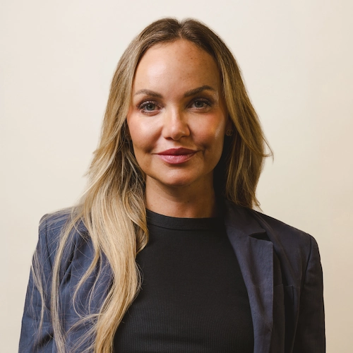 Jenna Dohanetz-Becker, Head of Sales Development chez voize