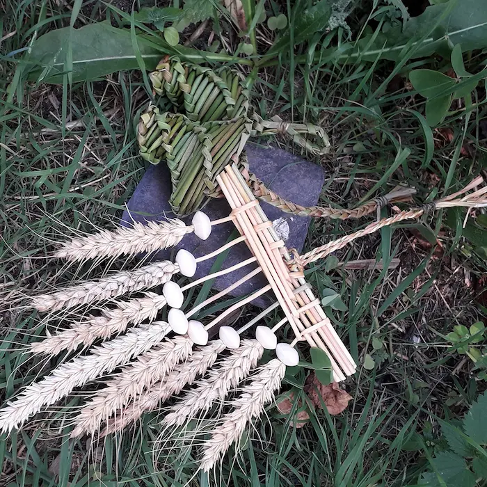 Réalisation vannerie sauvage : bouquets de moisson