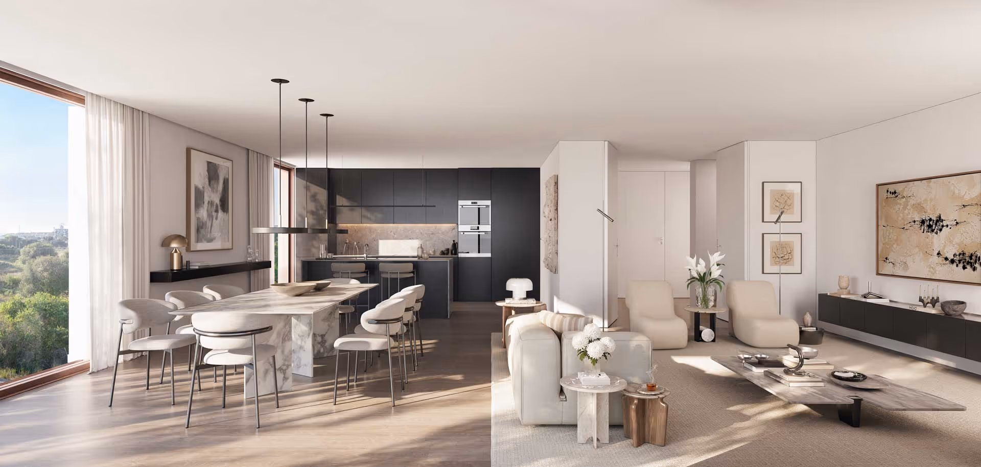 Sala de estar e cozinha integrada com conceito aberto, mobiliário moderno em tons neutros e grandes janelas com vista para árvores e céu azul.