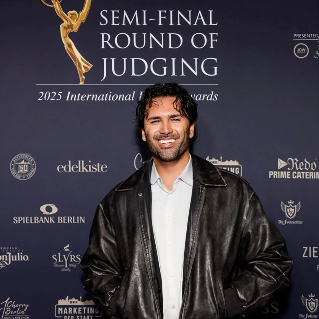 davis-schulz-2025-iemmy-1 (2)