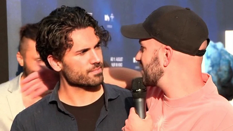 davis-schulz-interview-premiere-3