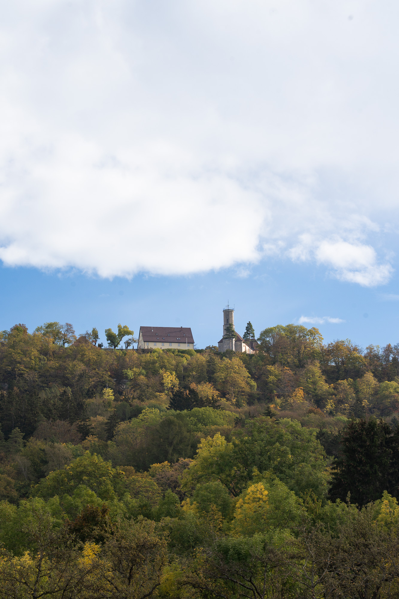 Andreas und Alina-Lavinia Dalmann von Schwarzfels Immobilien im Beratungsgespräch