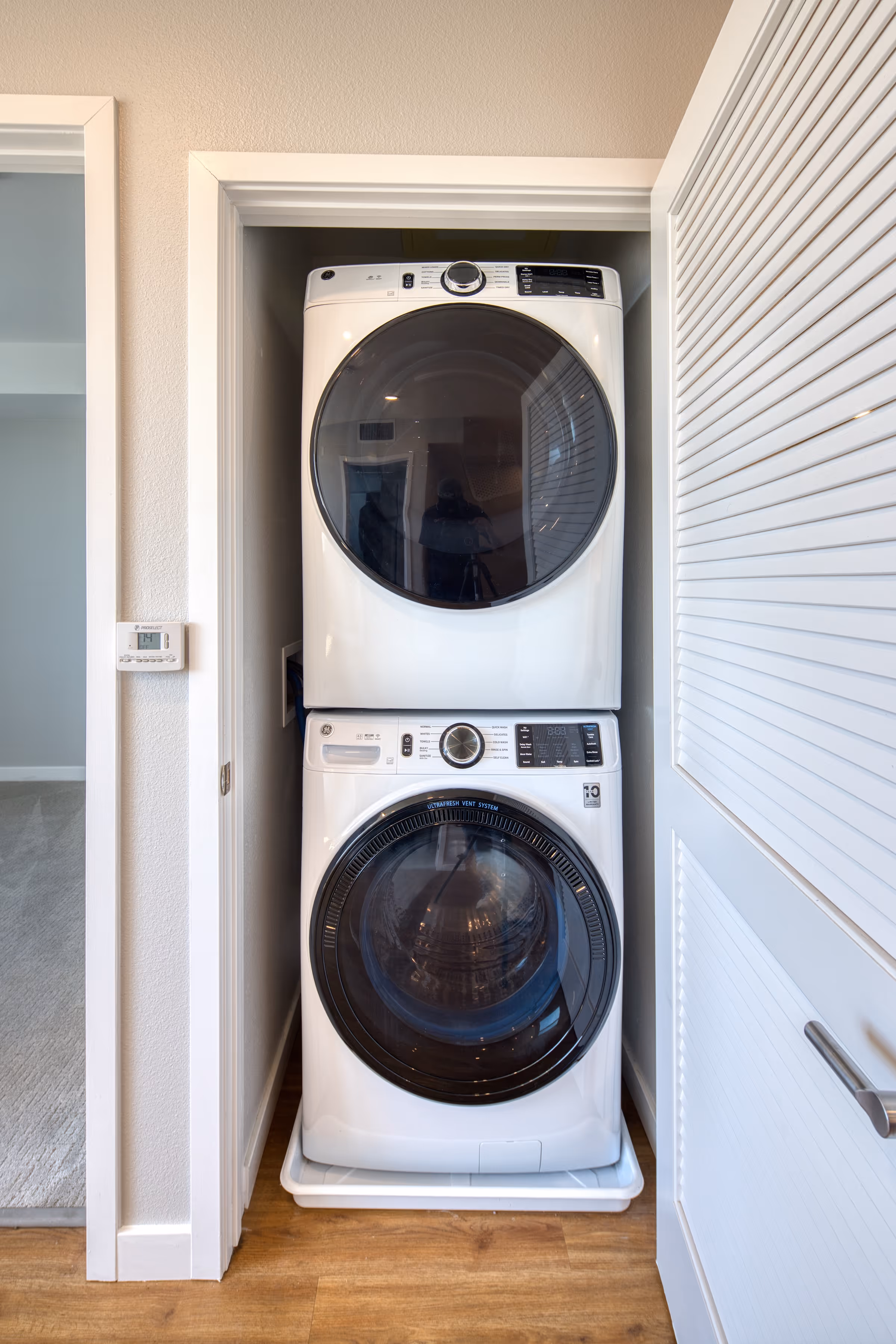 washer and dryer stackable full size