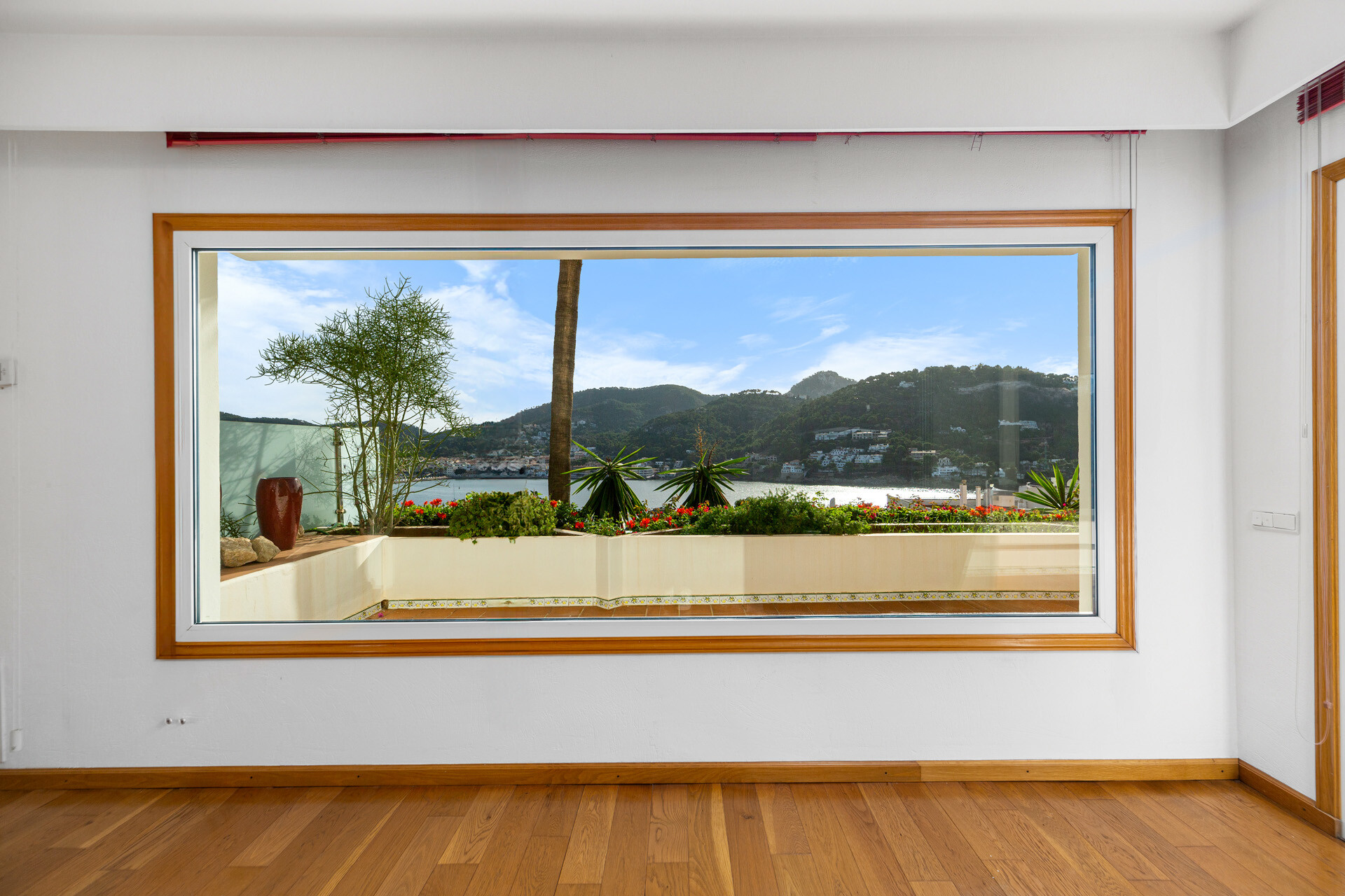 8 Salon + vistas.jpg