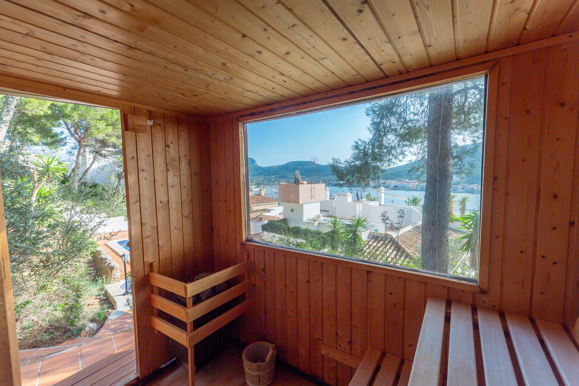 17 Sauna + vistas.jpg
