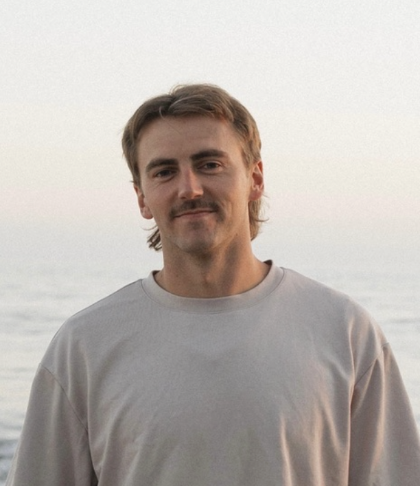  Jonah Lewis