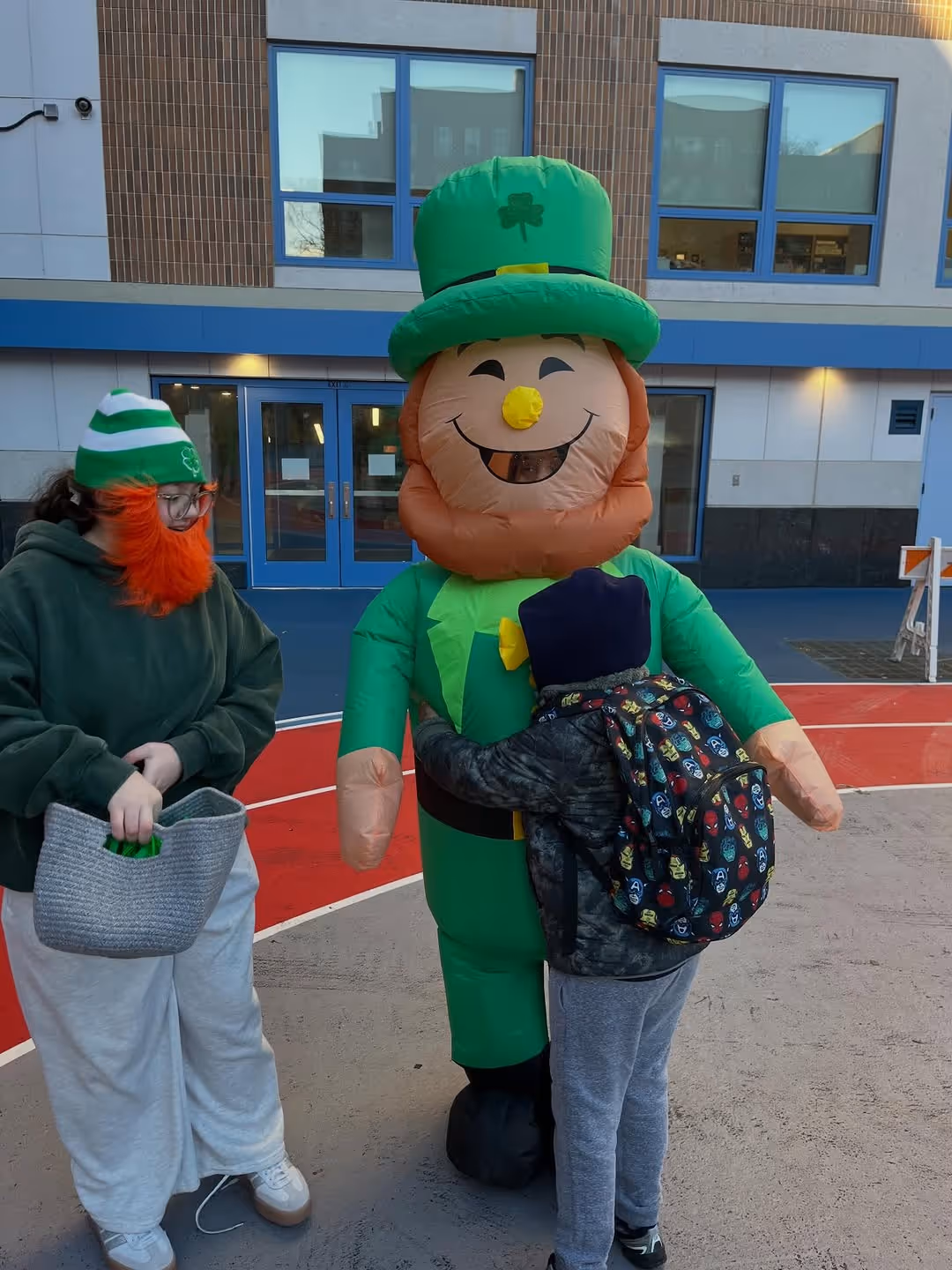 Student activity with character display (MSK)