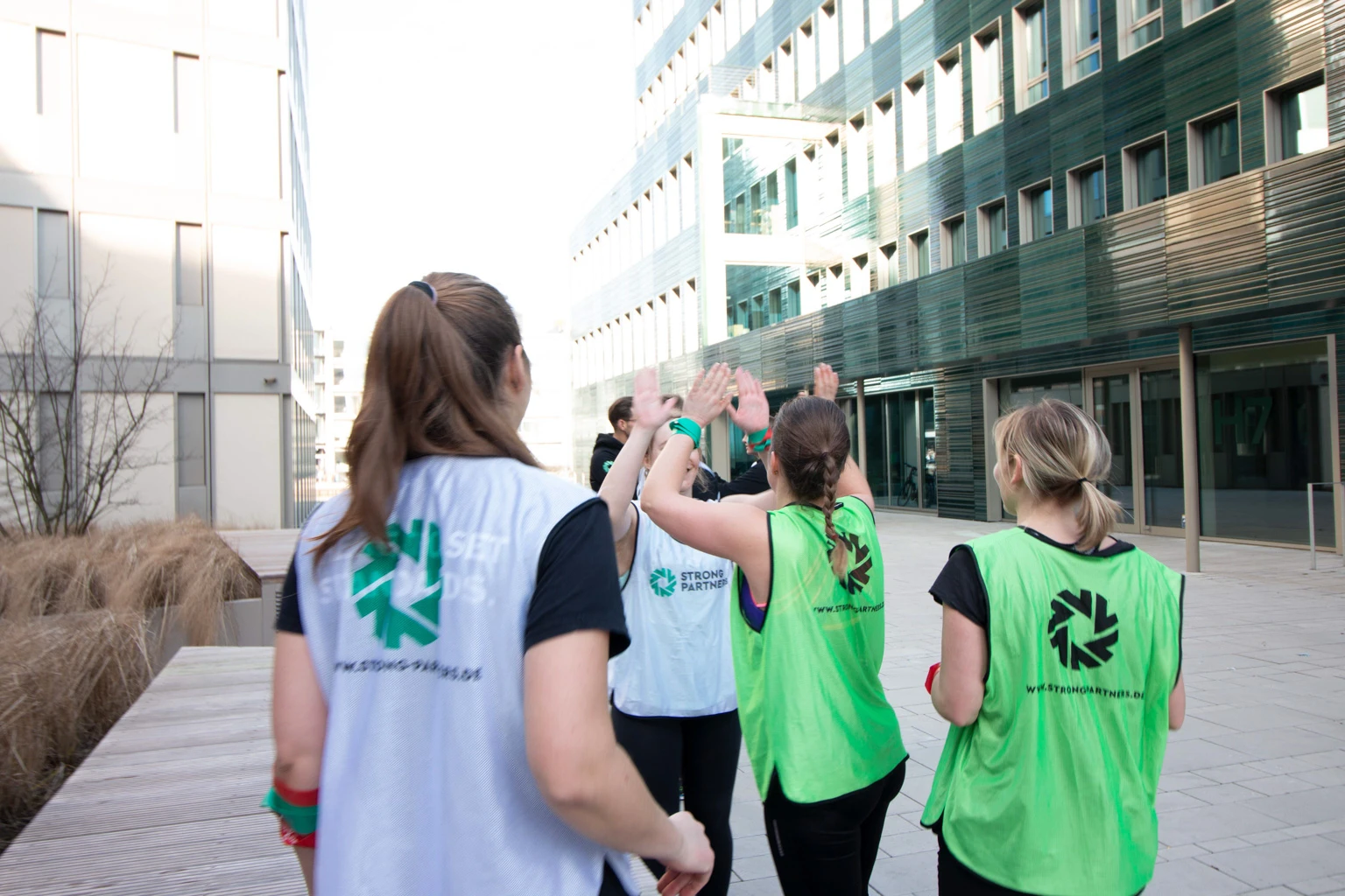 Frauen beim Sportkus Outdoor
