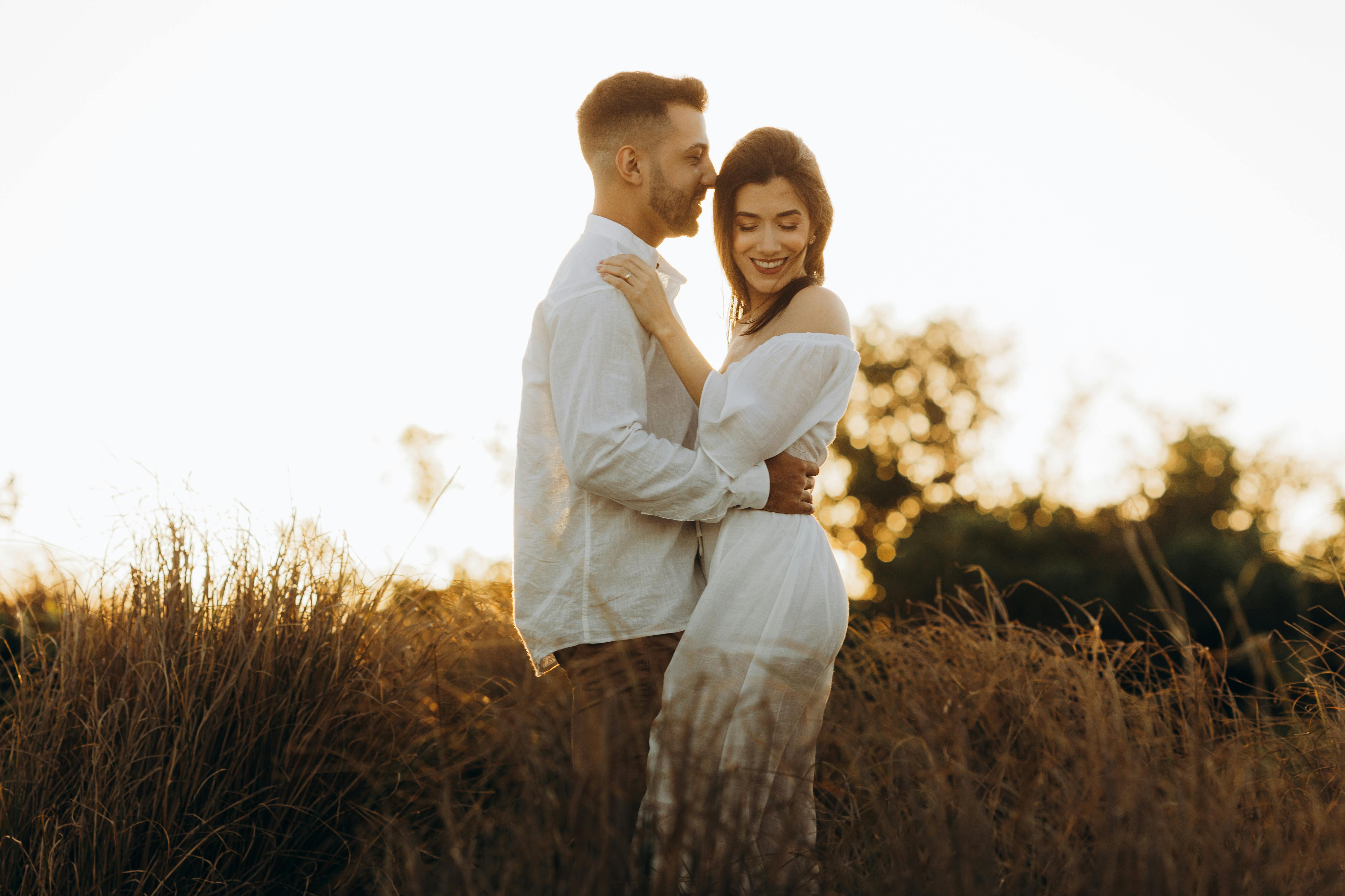 Helpful for repeating conflict, communication breakdowns, intimacy concerns, trust repair, and major transitions together.