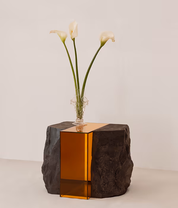 TENSION STUDIES IN VOLCANIC STONE
