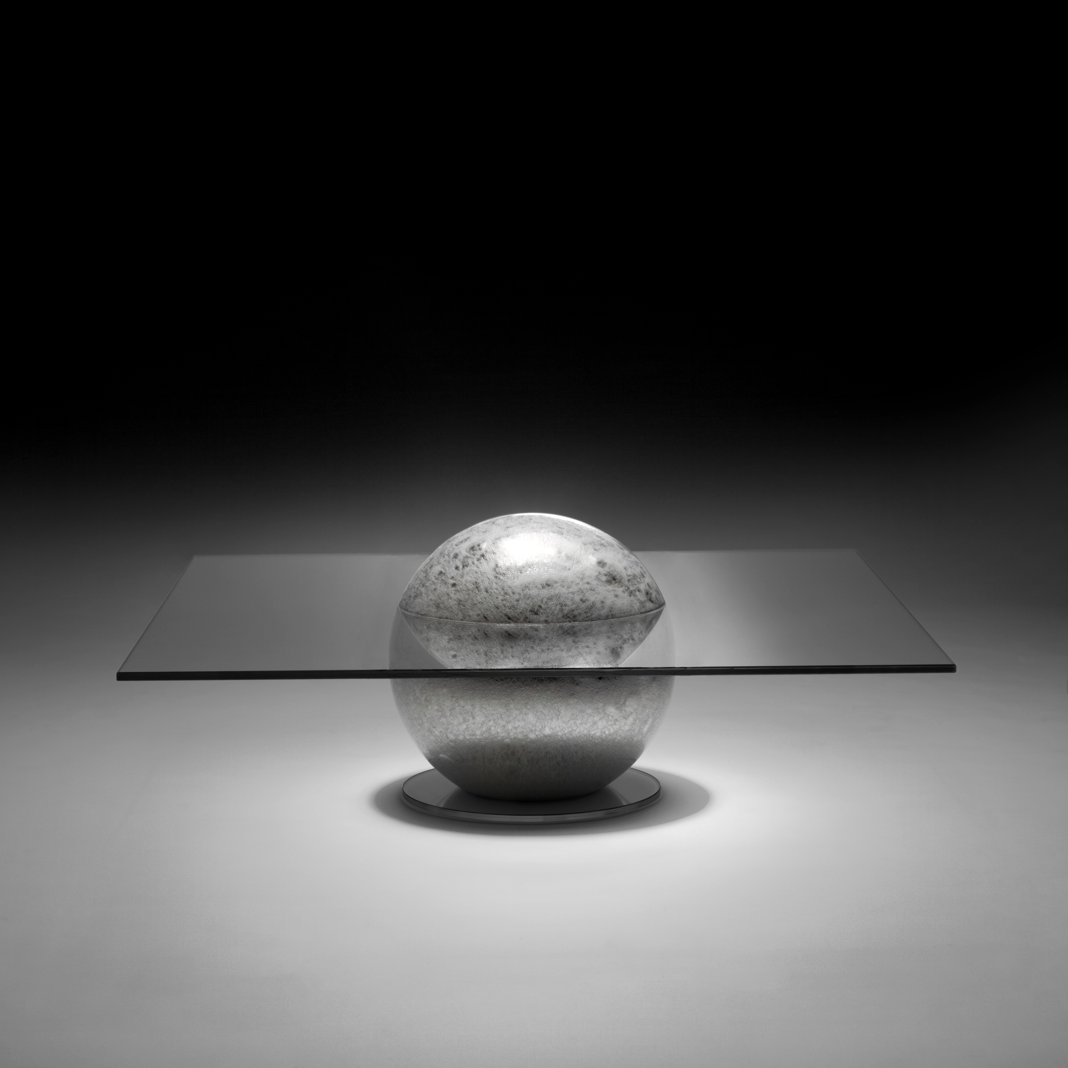 La Luna - coffee table