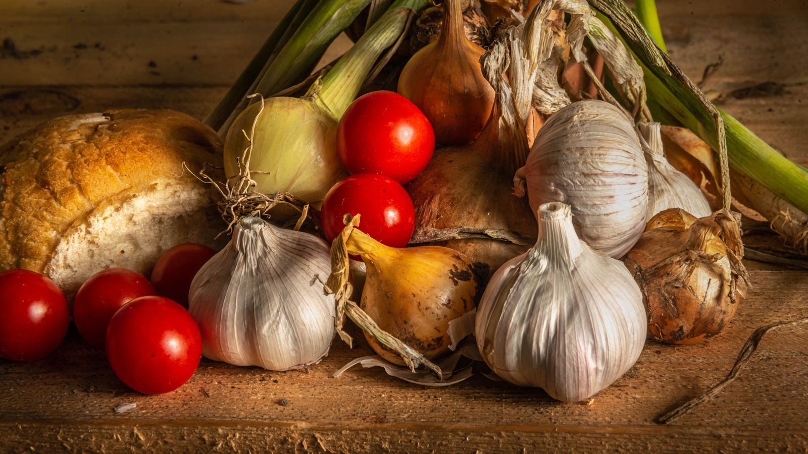 Everyday foods that commonly bring on digestive symptoms after meals