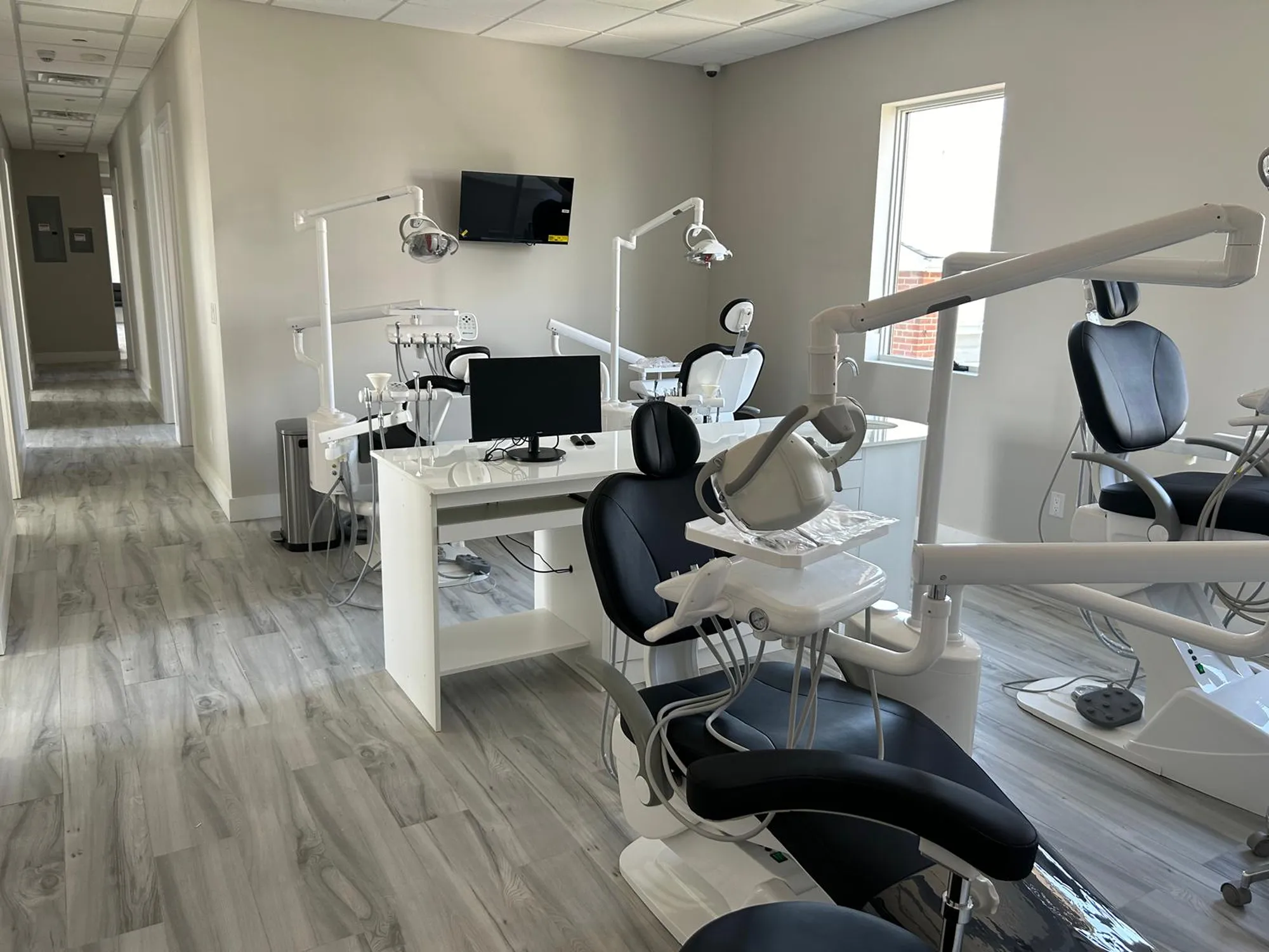 Patient smile transformation at Canarsie Dental Specialist Brooklyn