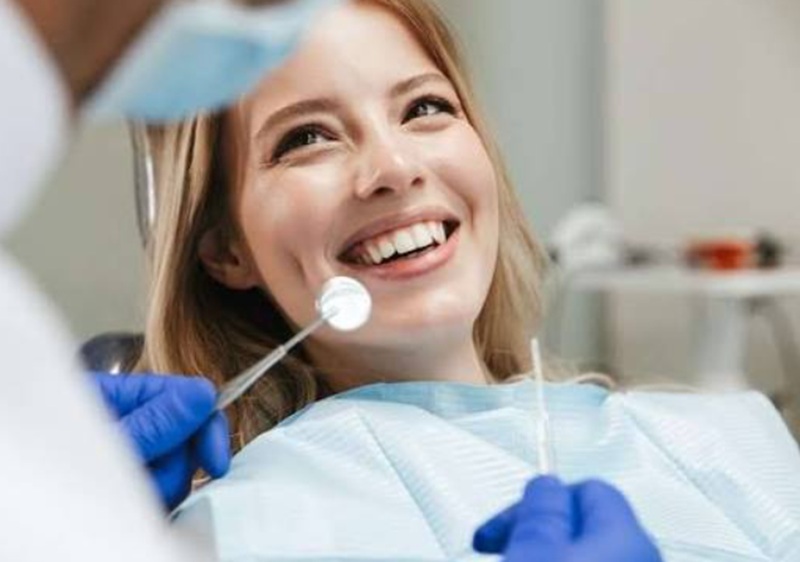 What Is the Difference Between a General Dentist and a Dental Specialist?