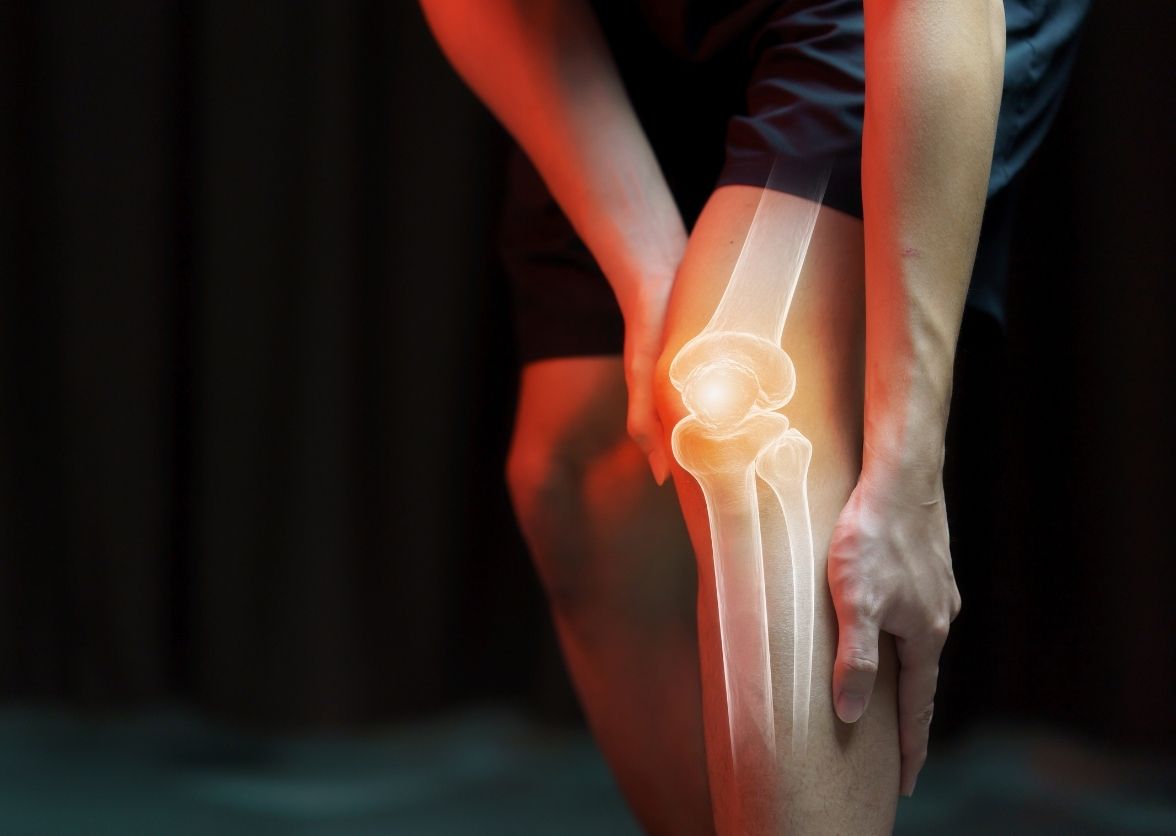 Why Does My Knee Hurt? Common Causes Explained