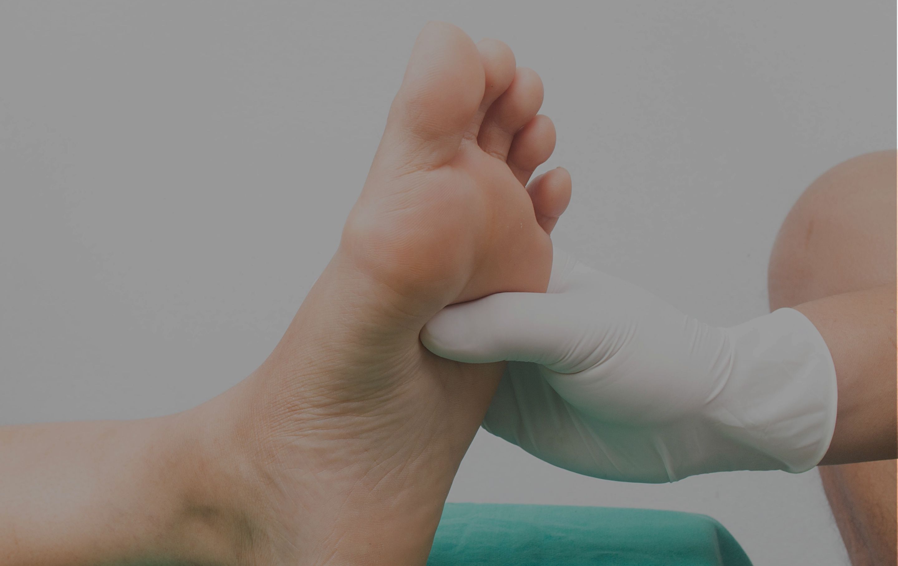 Diabetic Foot: Early Warning Signs You Shouldn’t Miss