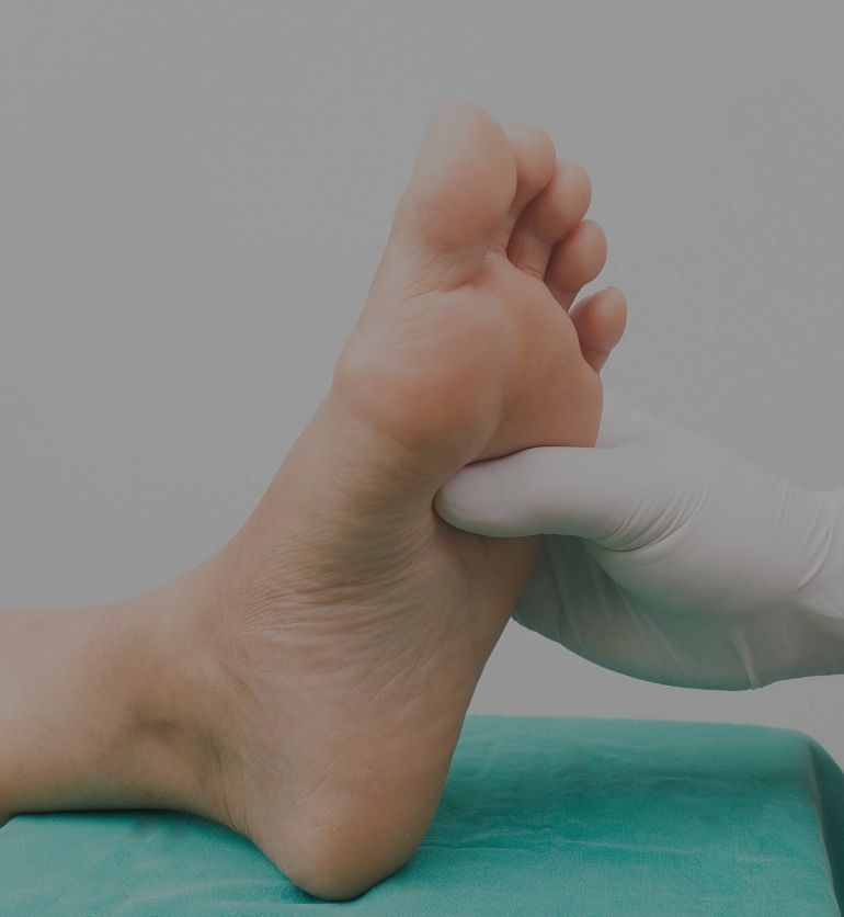 Diabetic Foot: Early Warning Signs You Shouldn’t Miss