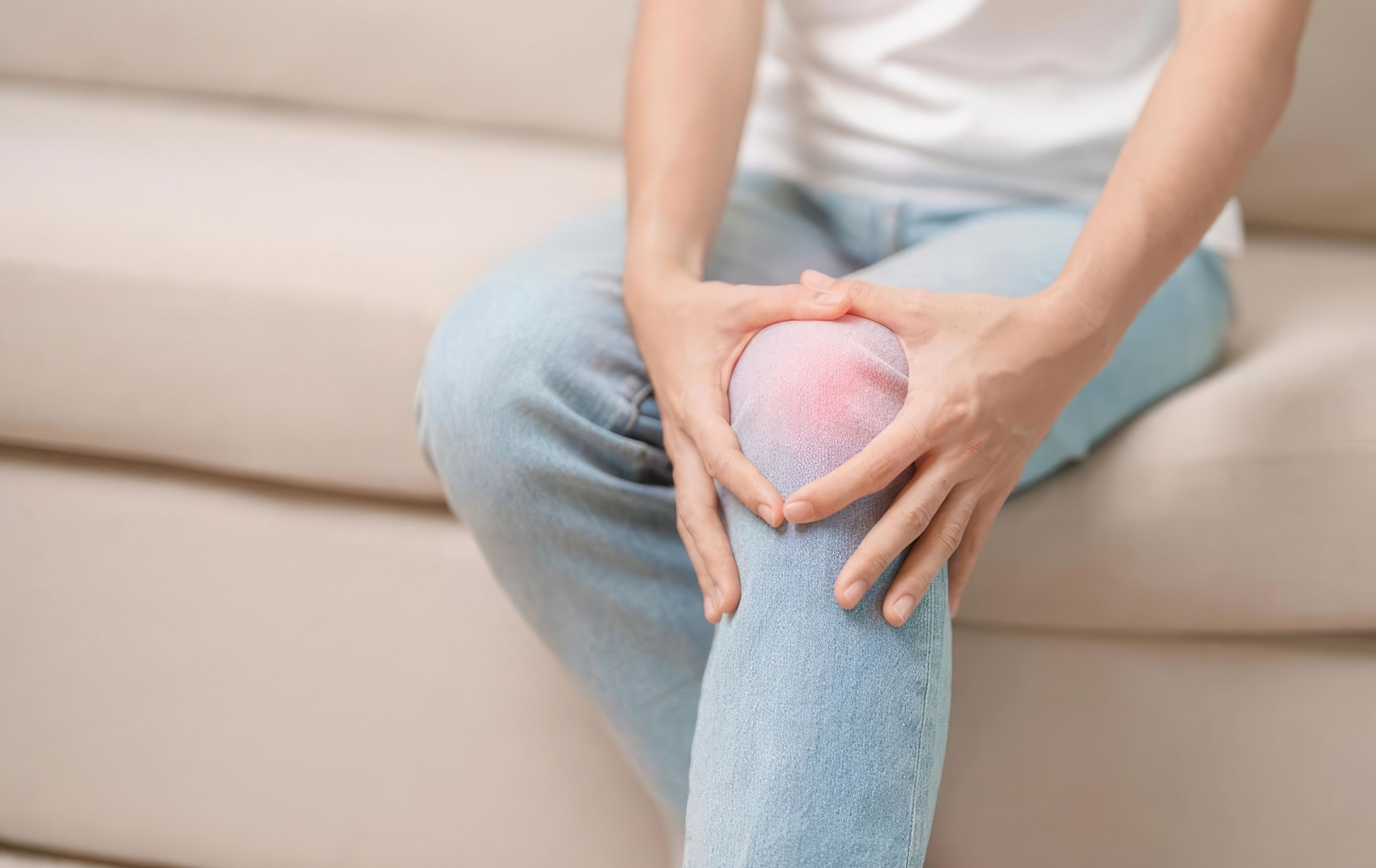 Swollen Knee: Causes and Treatment Options