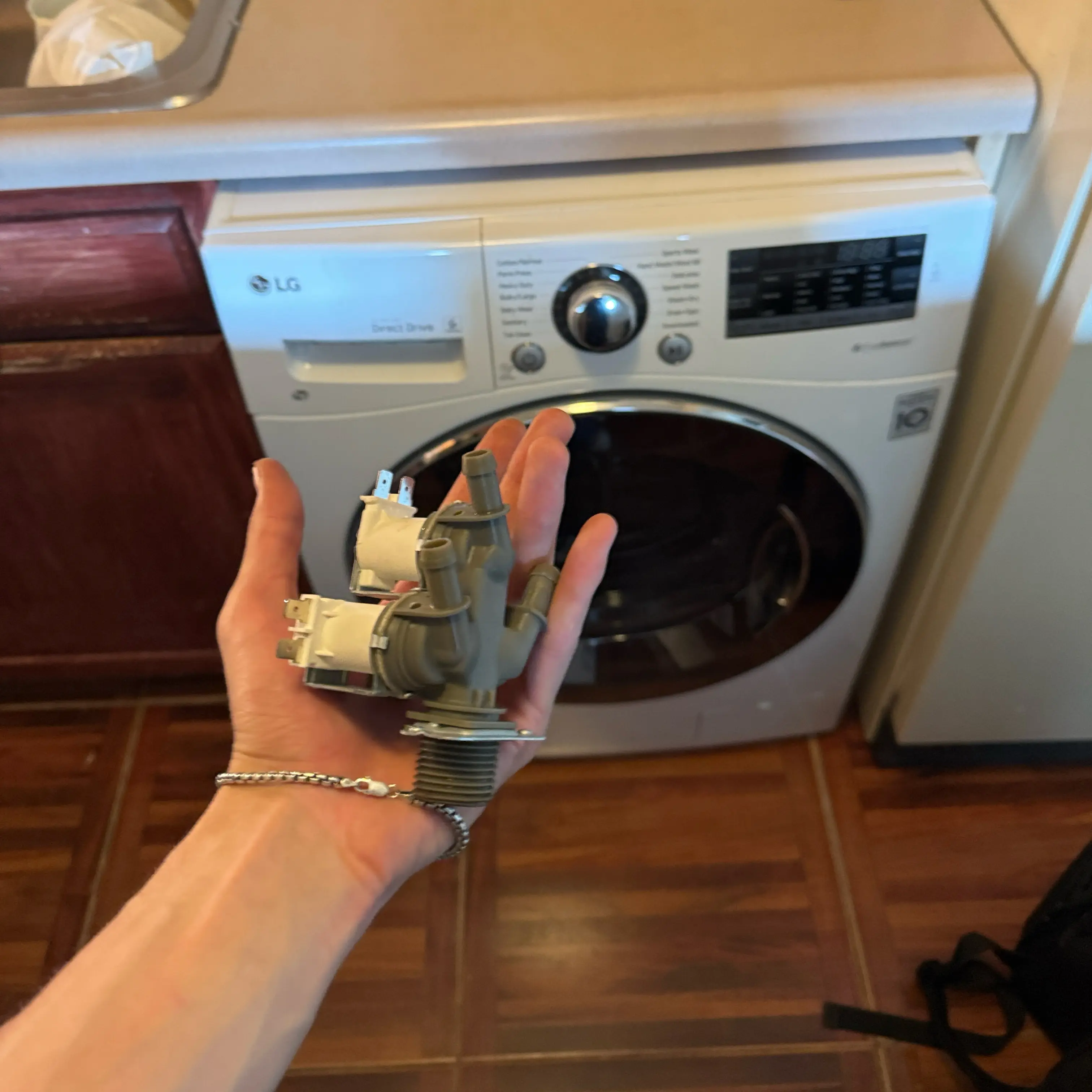 Who Fixes the Washer or Dryer in a NYC Apartment — Landlord or Tenant?