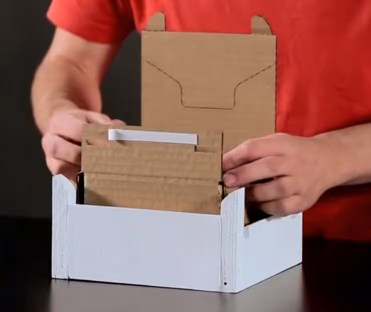 Rapid packing container jig