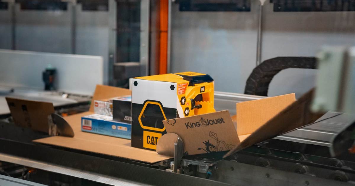 Shipping bays behind a King Jouet distribution center