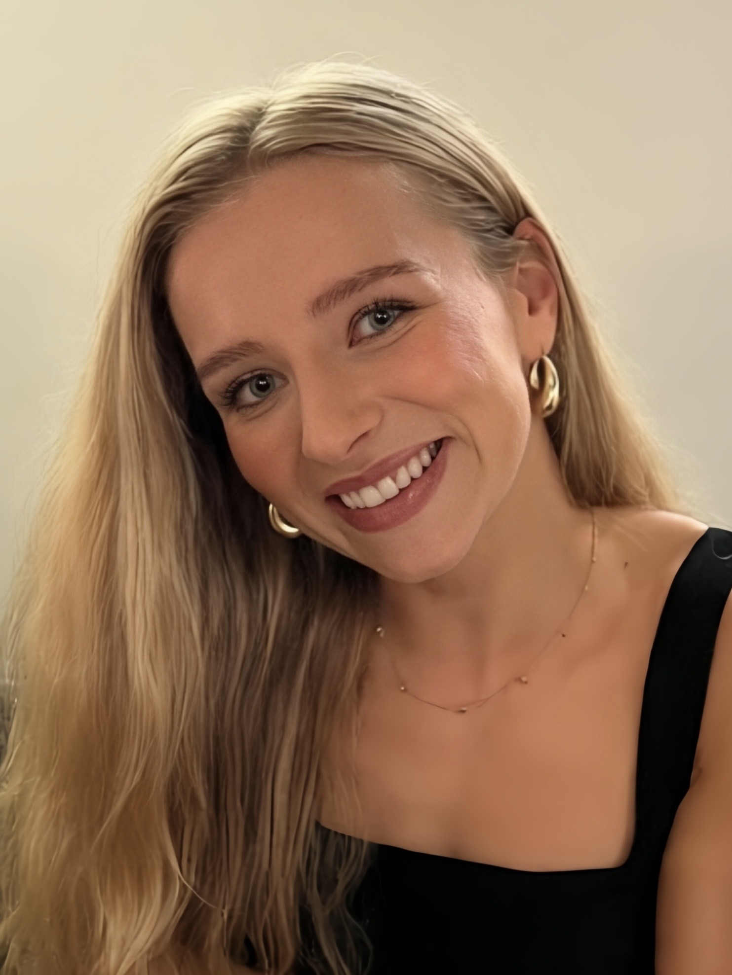 [headshot] image of customer (for a grocery store)