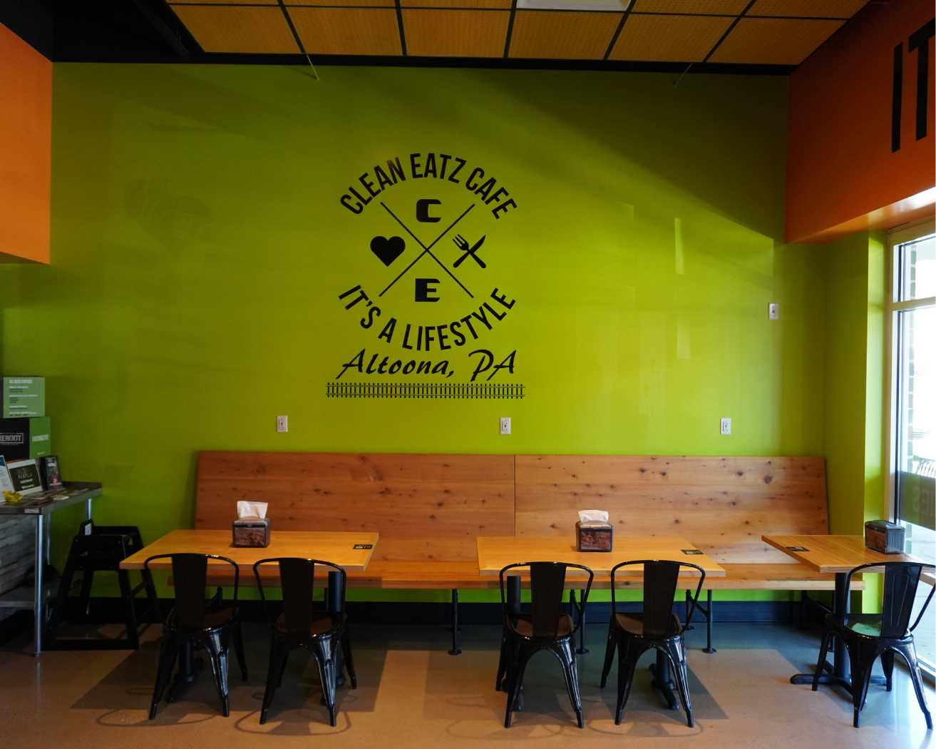 Dining area photographed for Clean Eatz Altoona