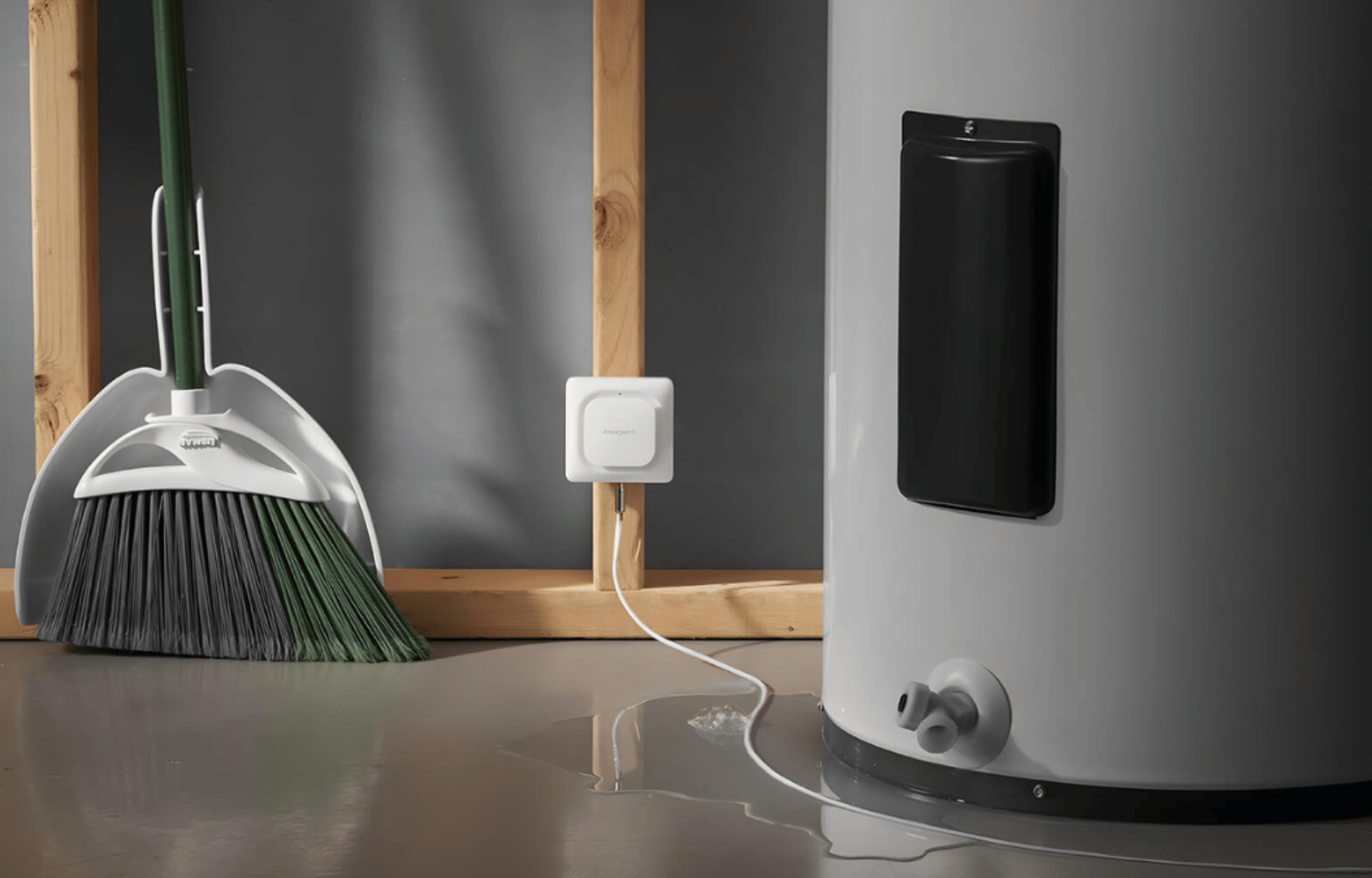 Hot Water Tank Leaks Phoenix, AZ