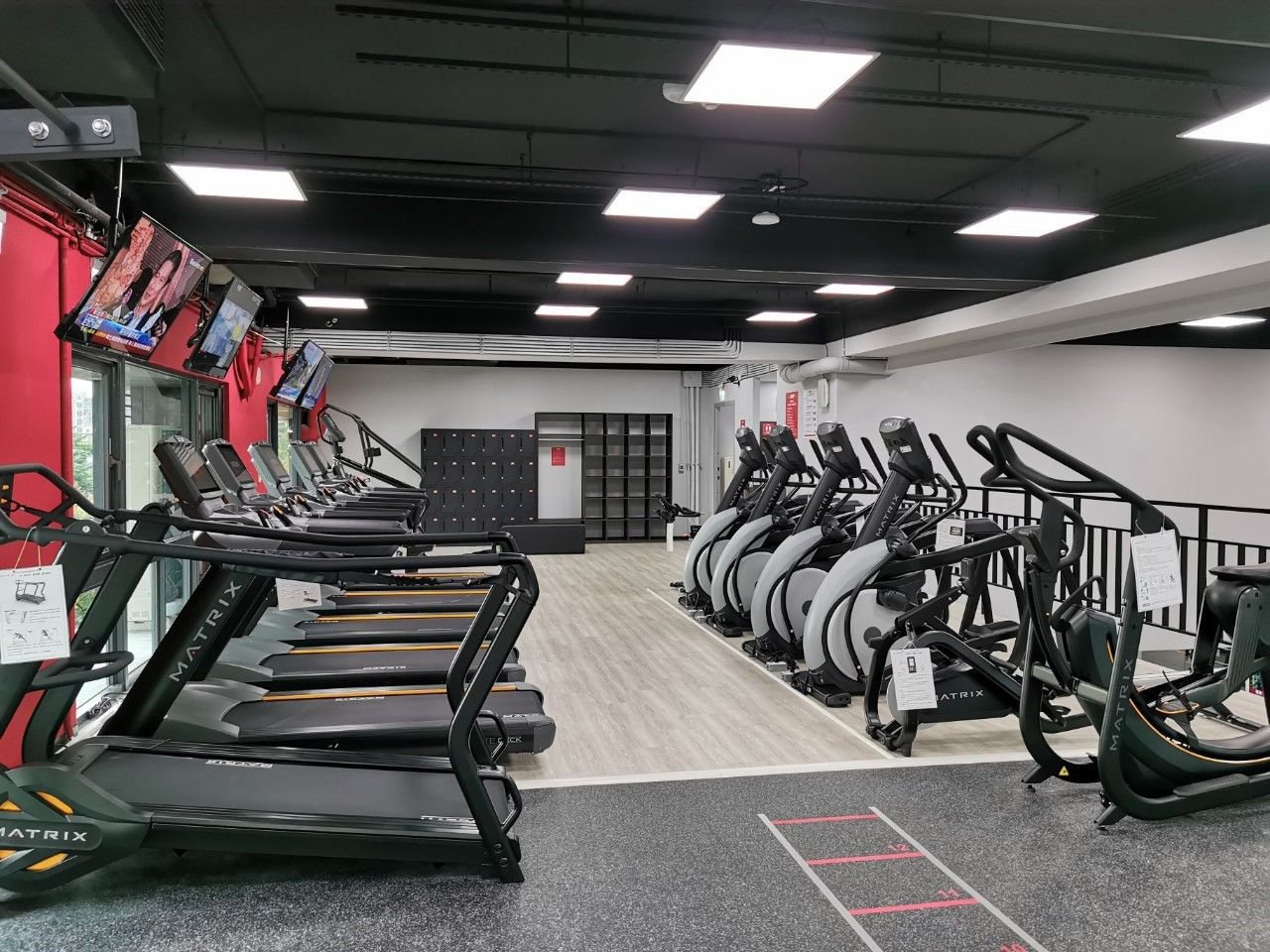 03 SNAP Fitness Center | Premium Commercial Gym overview image — Taisi Interior Design 太熙室內設計